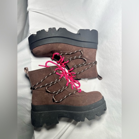 UGG Brisbane Lace Up Pink and Brown | 7 NEW - Picture 8 of 16